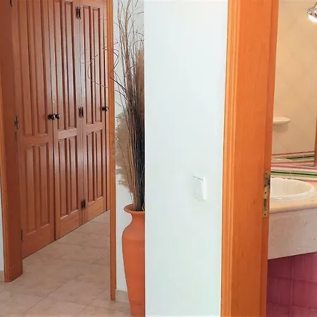 V3 Rosada- Piscina Privativa, Estacionamento, Ar-condicionado, Familiar * Vilamoura