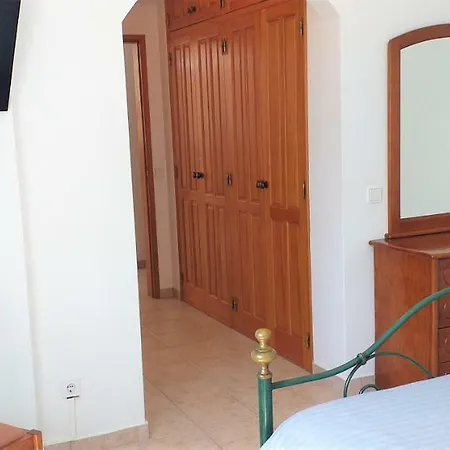 Villa V3 Rosada- Piscina Privativa, Estacionamento, Ar-condicionado, Familiar